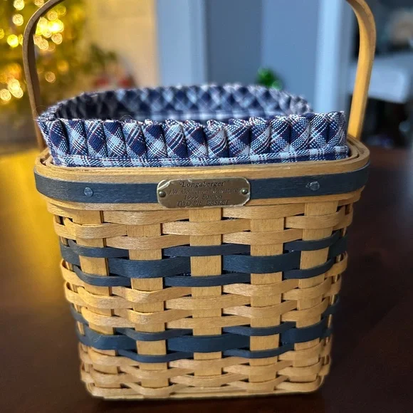 Longaberger J.W. Collection - Picture 6 of 7